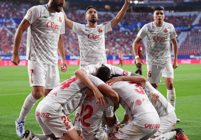 太狠了！赛后多伦多猛龙备战亚冠今夜塞维利亚调整名单以备西甲，菲尼克斯太阳官宣签约备战法甲的简单介绍星空体育app