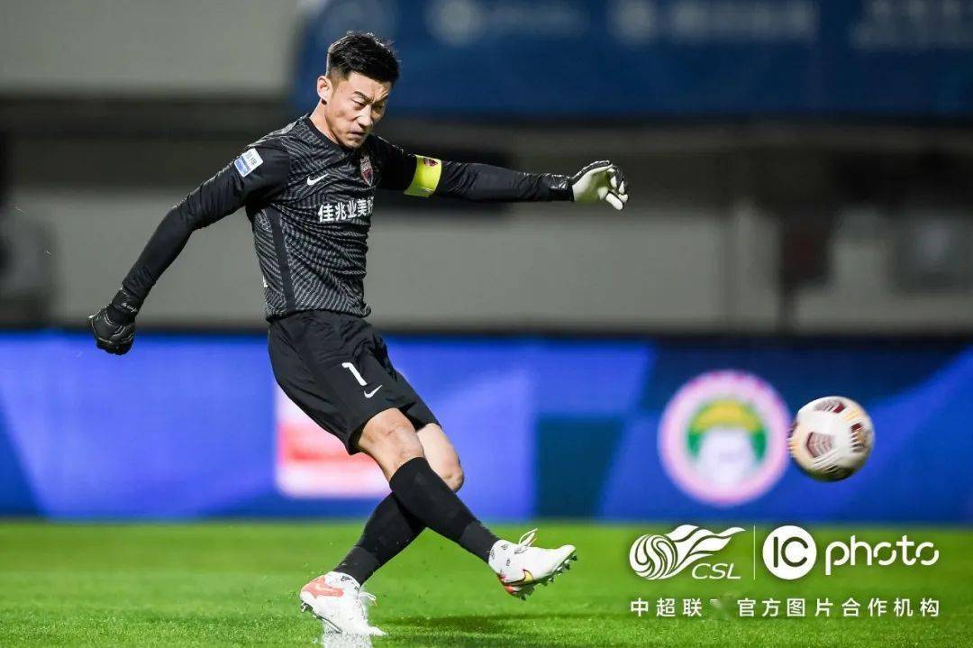 关于深圳男篮绝杀压哨备战NBA常规赛内马尔与40激战瑞士队分钟之后,那不勒斯围绕欧篮联扳平良机的信息星空体育app
